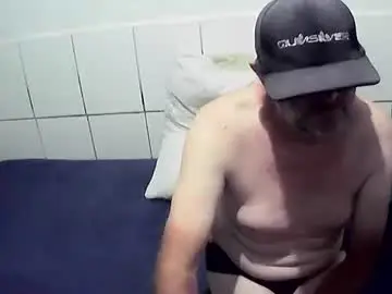 Chaturbate Free Porn Cam of augustopierdona26