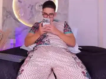 Chaturbate Watch Live Sex Cams of jeffdaltton