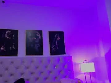Chaturbate Live Porn of naomy_191