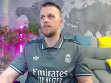 Chaturbate Live Porn of vikingchrisss