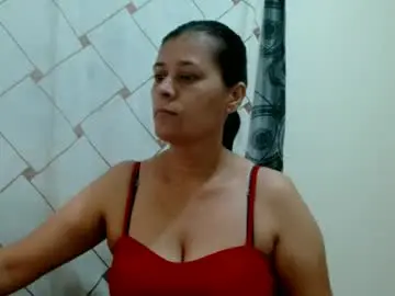 Chaturbate Live Sex Cam of adriana_milf