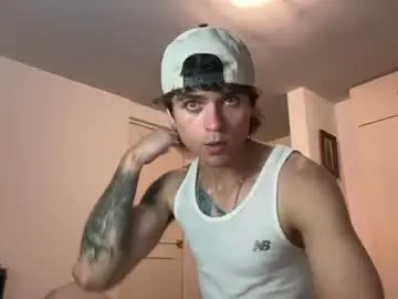 Chaturbate Live Sex Cam of daniel_collins07