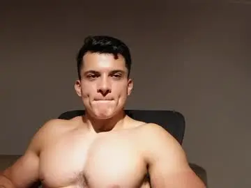 Chaturbate Best live sex cam show of maximohoot