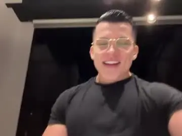 Chaturbate Free Live Porn of maximohoot