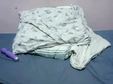 Chaturbate Live Porn of squirtypussie