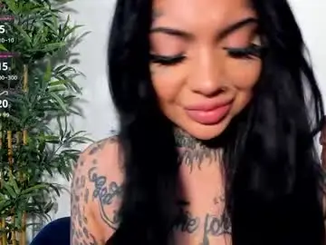 Chaturbate Live Sex Cam of creamyinkk
