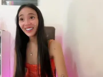 Chaturbate Nude Webcam of lovely_leah23
