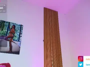 Chaturbate Live Porn of natashaegnath_