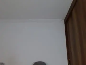 Chaturbate Live Sex Cam of noah_jhonsonn