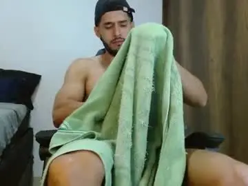 Chaturbate Sex Cam of noah_jhonsonn