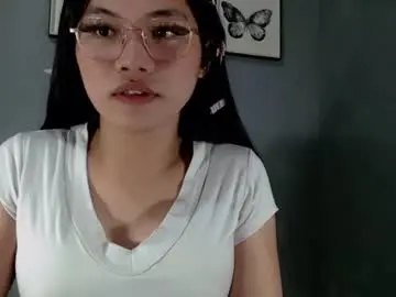 Chaturbate Nude Webcam of slut4attention