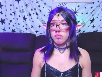 Chaturbate Free Porn Cam of dark_nina__