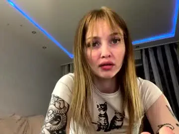 Chaturbate Nude Webcam of hip_hop_baby