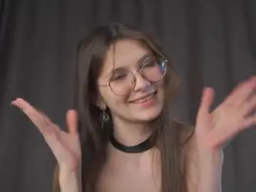 Chaturbate Live Sex Cam of marcelinahumphry