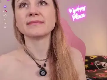Chaturbate Nude Webcam of milanacamgirl