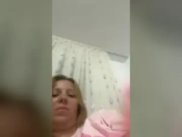 Chaturbate Live Sex Cam of baby_blondee