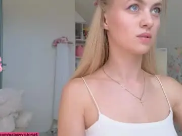 Chaturbate Live Sex Cam of brilliantvictoria