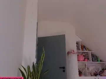 Chaturbate Live Sex Cam of brilliantvictoria