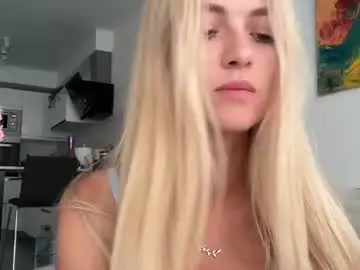 Chaturbate Live Sex Cam of brilliantvictoria