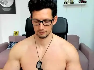 Chaturbate Adult Webcams of brutusk1