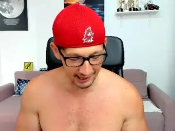 Chaturbate Watch Live Sex Cams of brutusk1