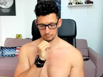 Chaturbate Watch Live Sex Cams of brutusk1