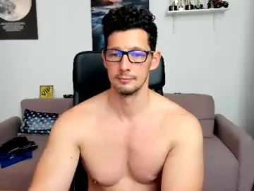 Chaturbate Adult Webcams of brutusk1