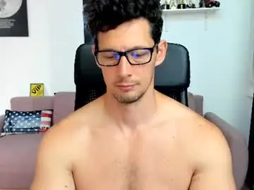 Chaturbate Best live sex cam show of brutusk1