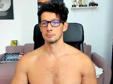 Chaturbate Live Sex of brutusk1