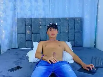 Chaturbate Adult Webcam of ithan_kingtwin