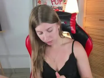 Chaturbate Live Sex Cam of katymeaw