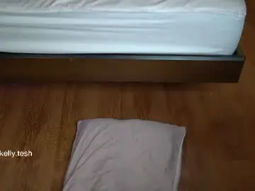 Chaturbate Free Live Porn of kellytesh