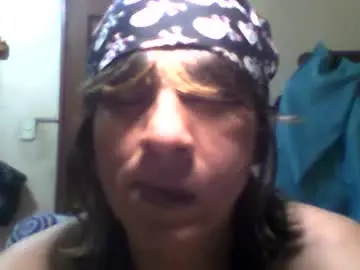 Chaturbate Free Porn Cam of robbie_1978