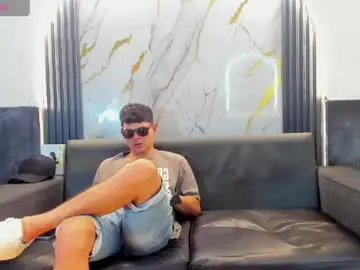 Chaturbate Best live sex cam show of stivendreams