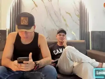 Chaturbate Live Sex Cam of stivendreams