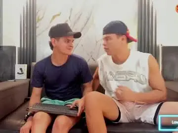 Chaturbate Live Sex Cam of stivendreams