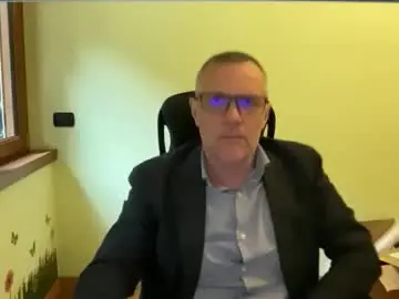Chaturbate Live Sex Cam of niceshy_71