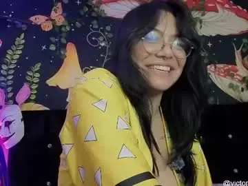 Chaturbate Live Sex of victoriia_thompson