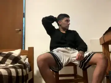 Chaturbate Adult Webcam of y0ungwithbrowndick