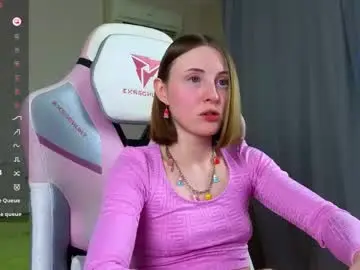 Chaturbate Live Sex of adelina_cowell