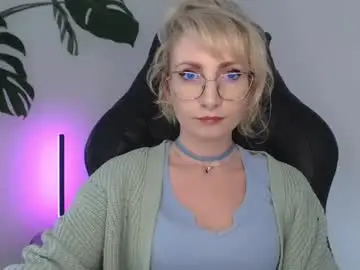 Chaturbate Watch Live Sex Cams of cinderellamoon