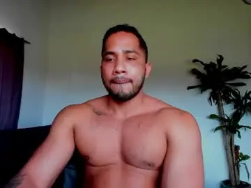 Chaturbate Live Sex Cam of cristobal12cock