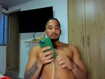 Chaturbate Adult Video Chat of cristobal12cock