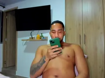 Chaturbate Free Porn Cam of cristobal12cock