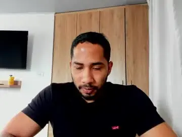 Chaturbate Sex Cam of cristobal12cock