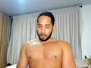 Chaturbate Free Live Porn of cristobal12cock