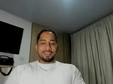 Chaturbate Watch Live Sex Cams of cristobal12cock