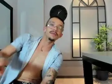 Chaturbate Live Sex of dan_damon