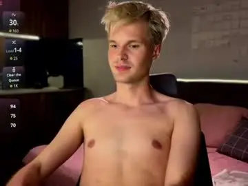 Chaturbate Live Porn of leonnextdoor