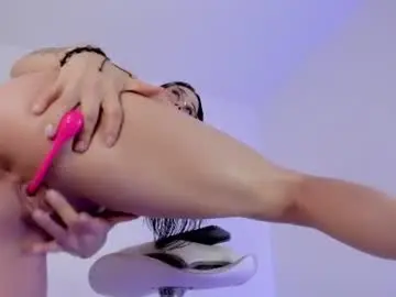 Chaturbate Free Porn Cam of luna__bell_